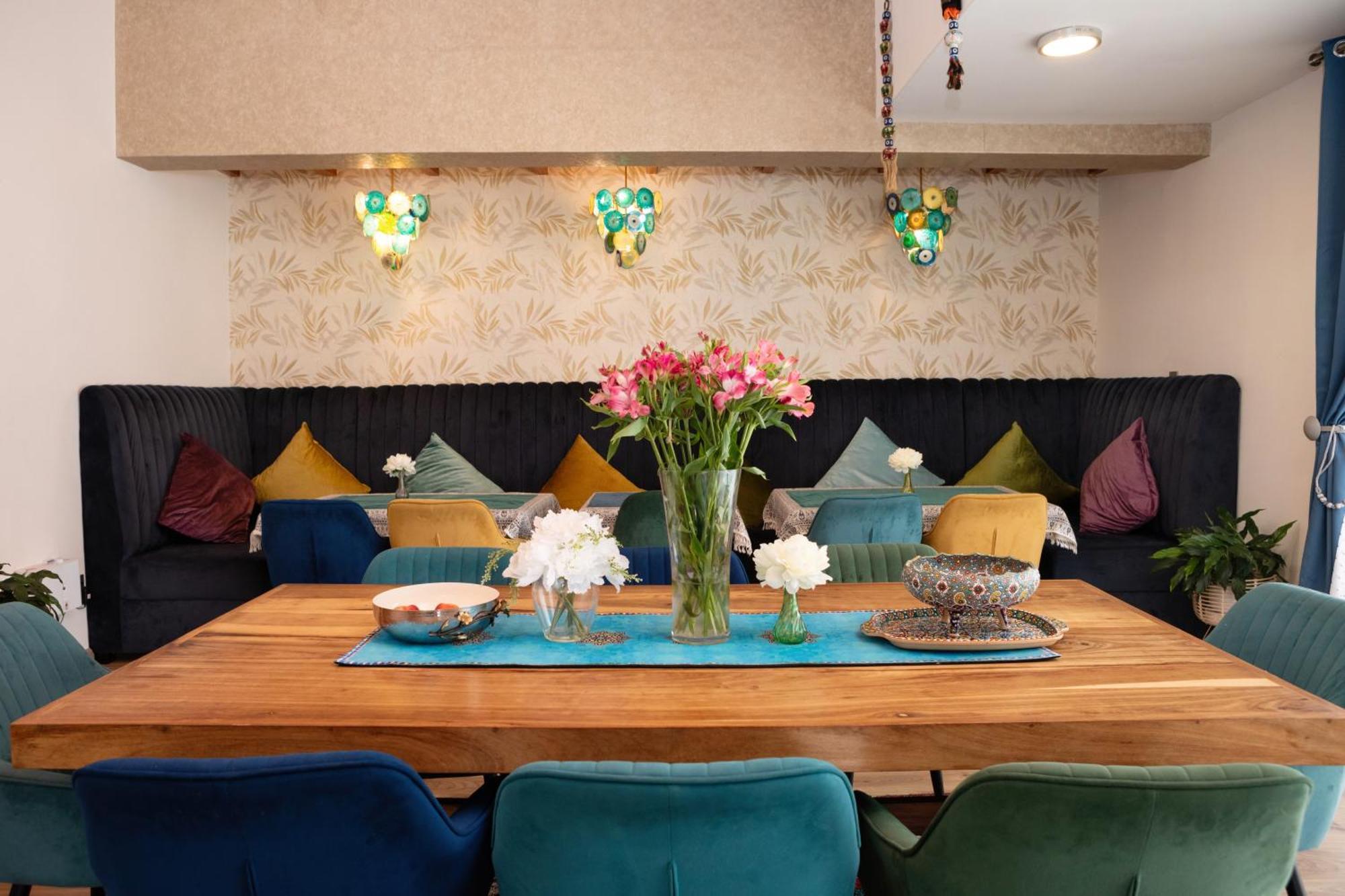 Ocean Vibes Hotel Cape Town Bagian luar foto